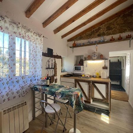 Casa Fidelina II Miraflores De La Sierra Luaran gambar