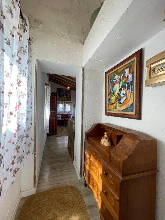 Casa Fidelina II Miraflores De La Sierra Luaran gambar