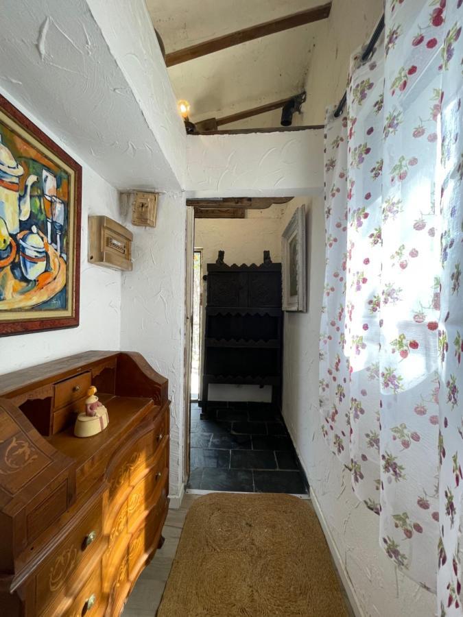 Casa Fidelina II Miraflores De La Sierra Luaran gambar